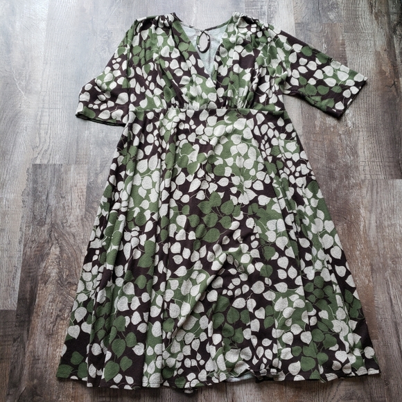 Dresses & Skirts - Maternity Sweater Dress